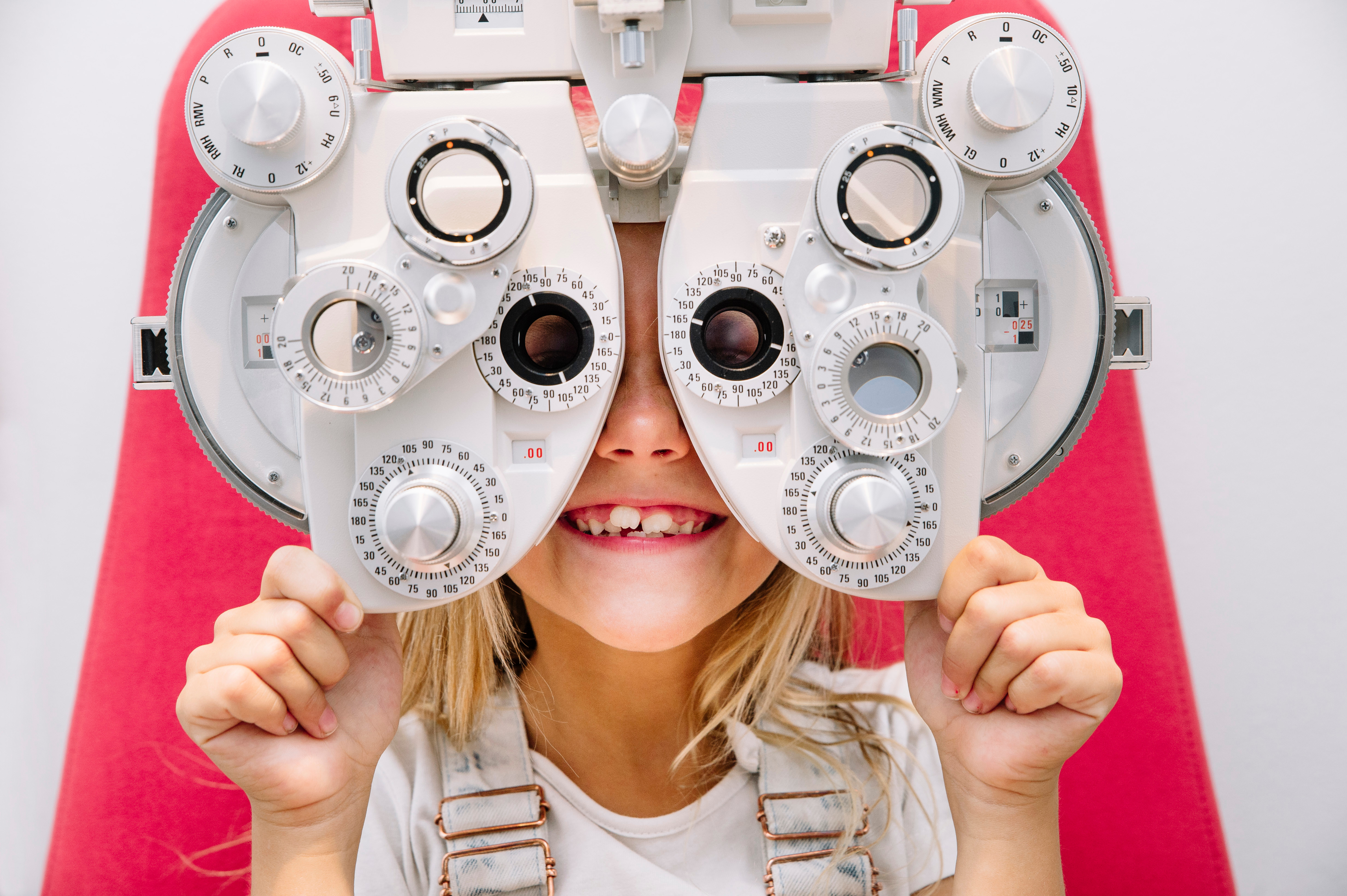 Bipartisan Bill for Children’s Vision
